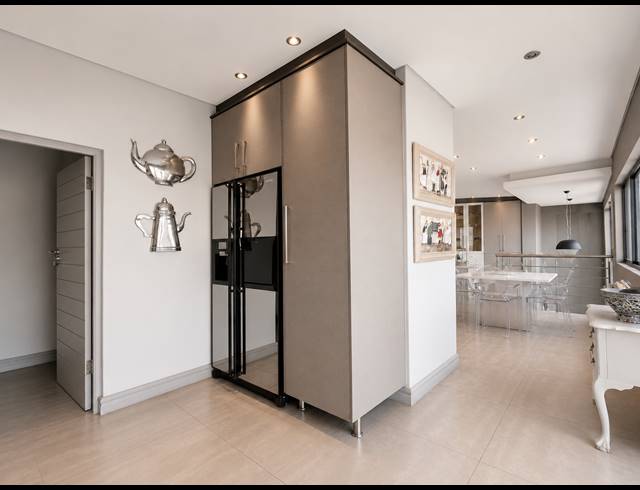 5 BEDROOM HOUSE FOR SALE IN THREE RIVERS EAST